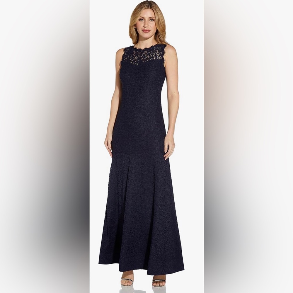 Adrianna Papell Lace Trumpet Gown - NEW W/TAGS